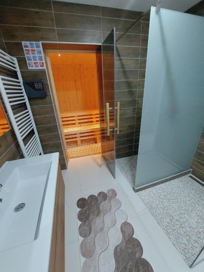 Apartments Natural And Bungalows 2 Σαράγεβο Εξωτερικό φωτογραφία