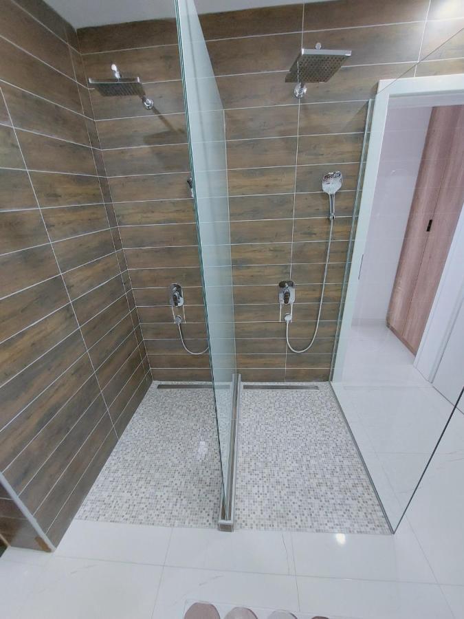 Apartments Natural And Bungalows 2 Σαράγεβο Εξωτερικό φωτογραφία