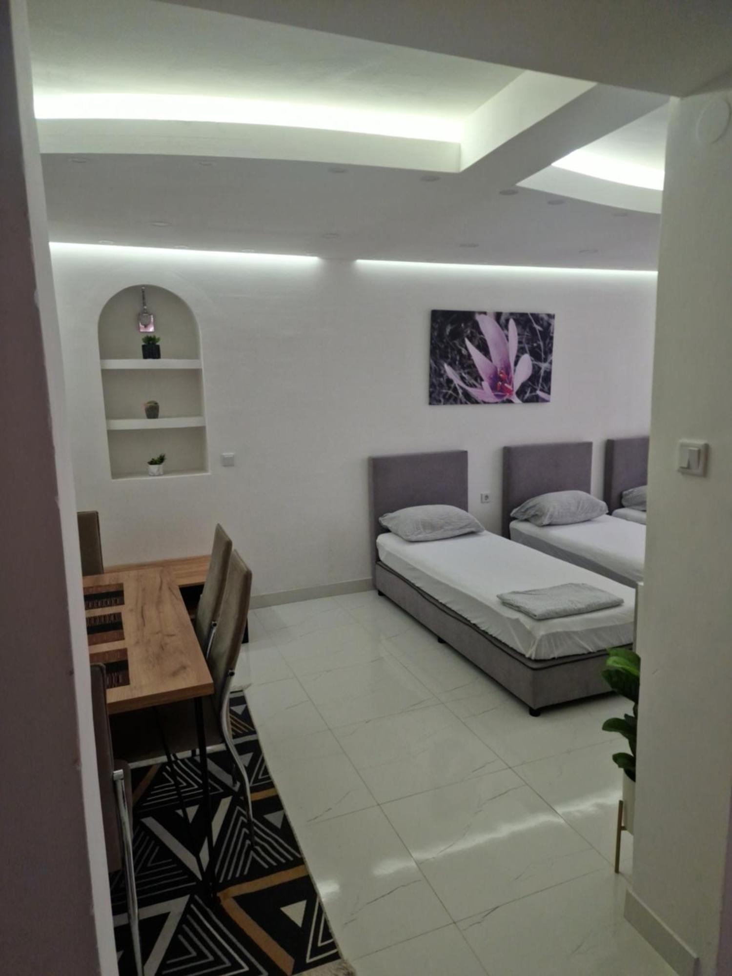Apartments Natural And Bungalows 2 Σαράγεβο Εξωτερικό φωτογραφία
