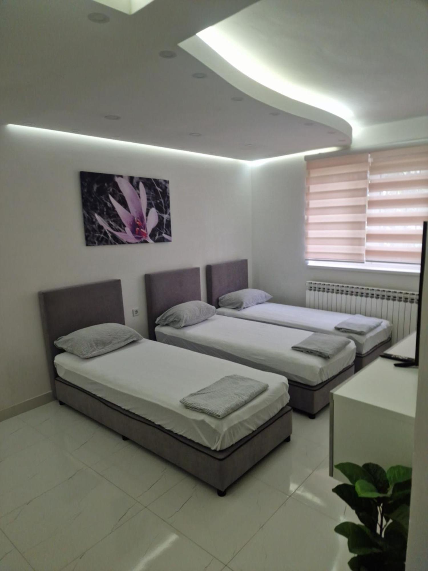 Apartments Natural And Bungalows 2 Σαράγεβο Εξωτερικό φωτογραφία