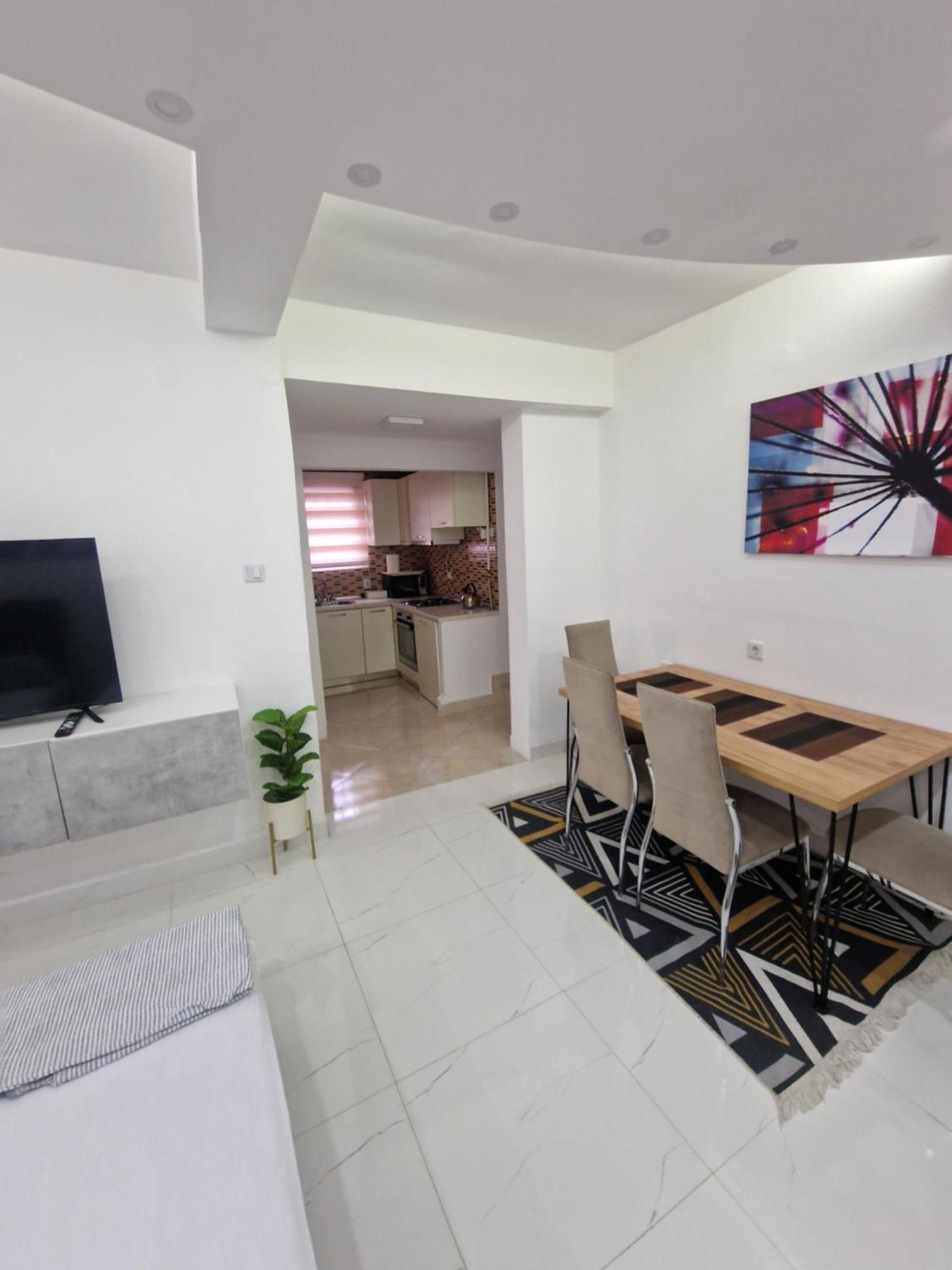 Apartments Natural And Bungalows 2 Σαράγεβο Εξωτερικό φωτογραφία