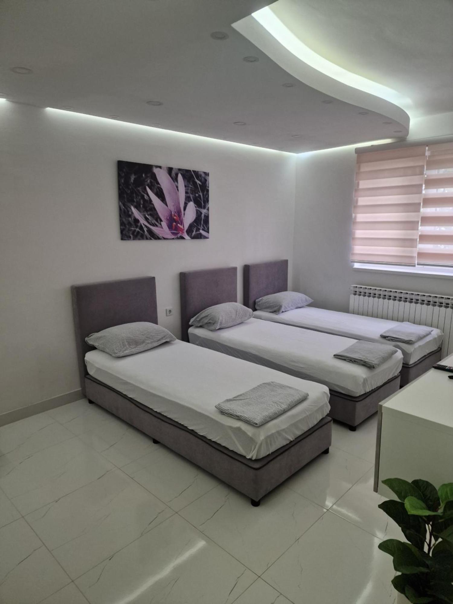 Apartments Natural And Bungalows 2 Σαράγεβο Εξωτερικό φωτογραφία