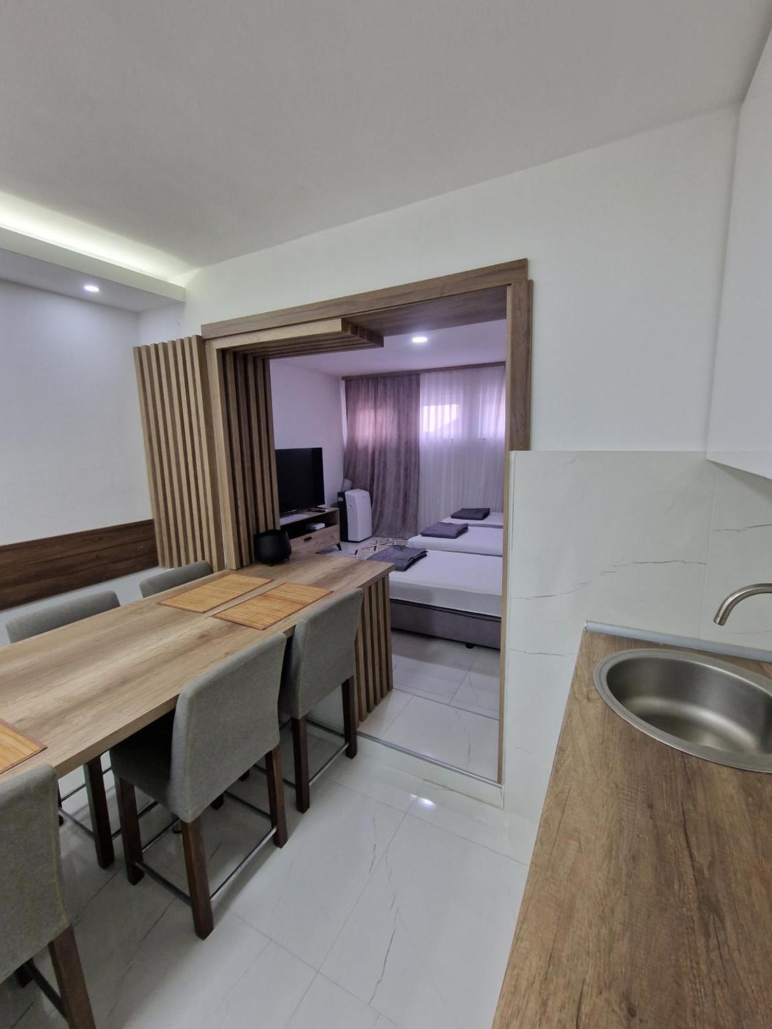 Apartments Natural And Bungalows 2 Σαράγεβο Εξωτερικό φωτογραφία